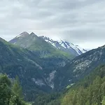 Haus Jolomo