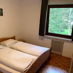 Haus Jolomo 아파트 *