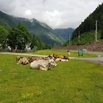 Haus Jolomo 아파트 *